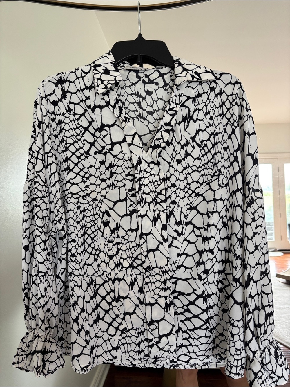 Patrizia Luca Black & White Abstract Print Button-Down Shirt